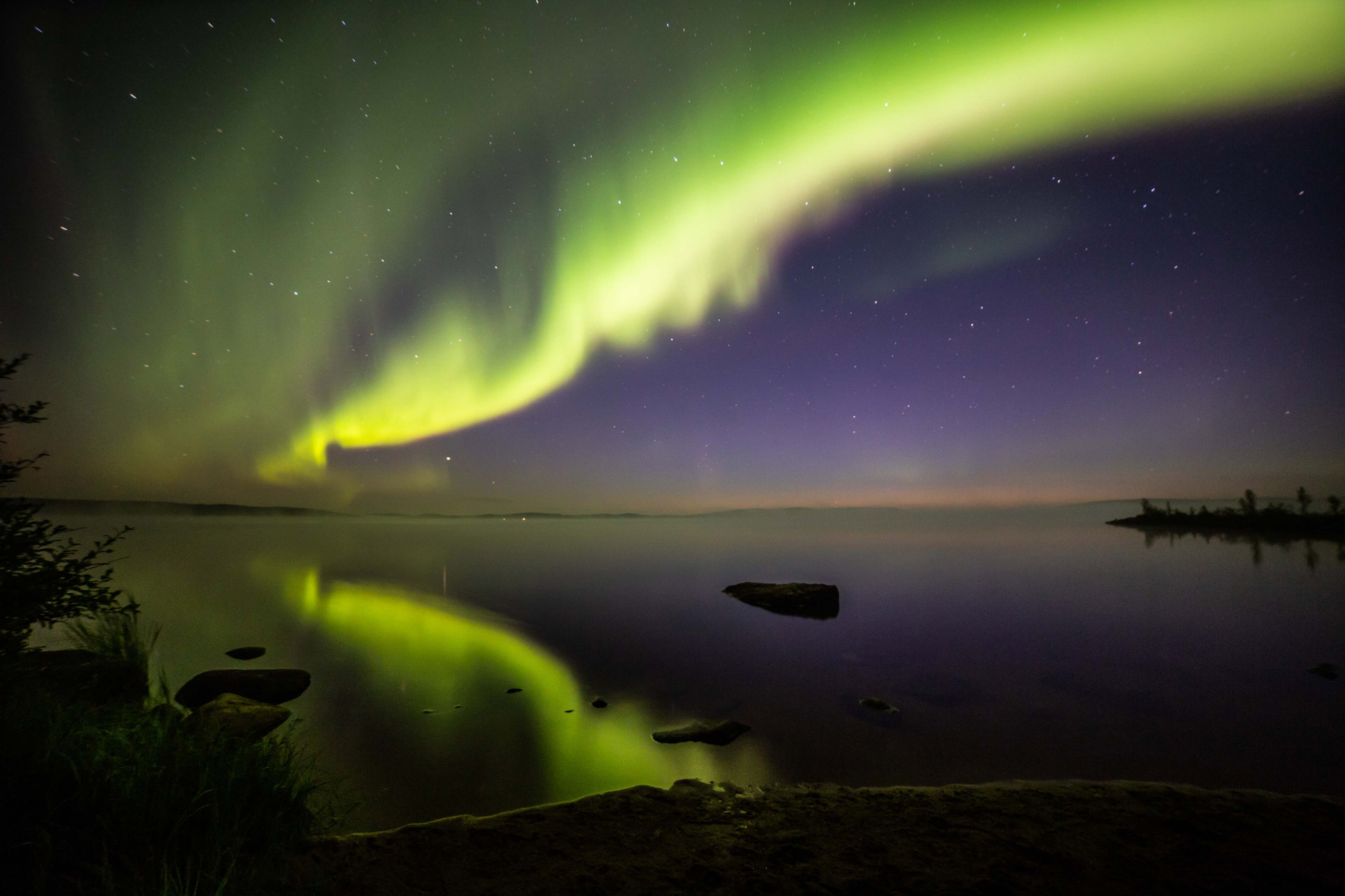 Lakeside Auroras