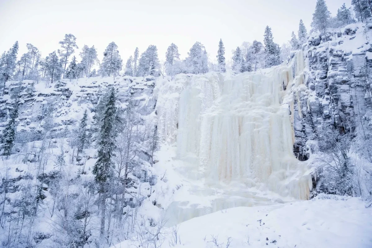 Korouoma Frozen Waterfalls Winter Ice Rovaniemi Lapland