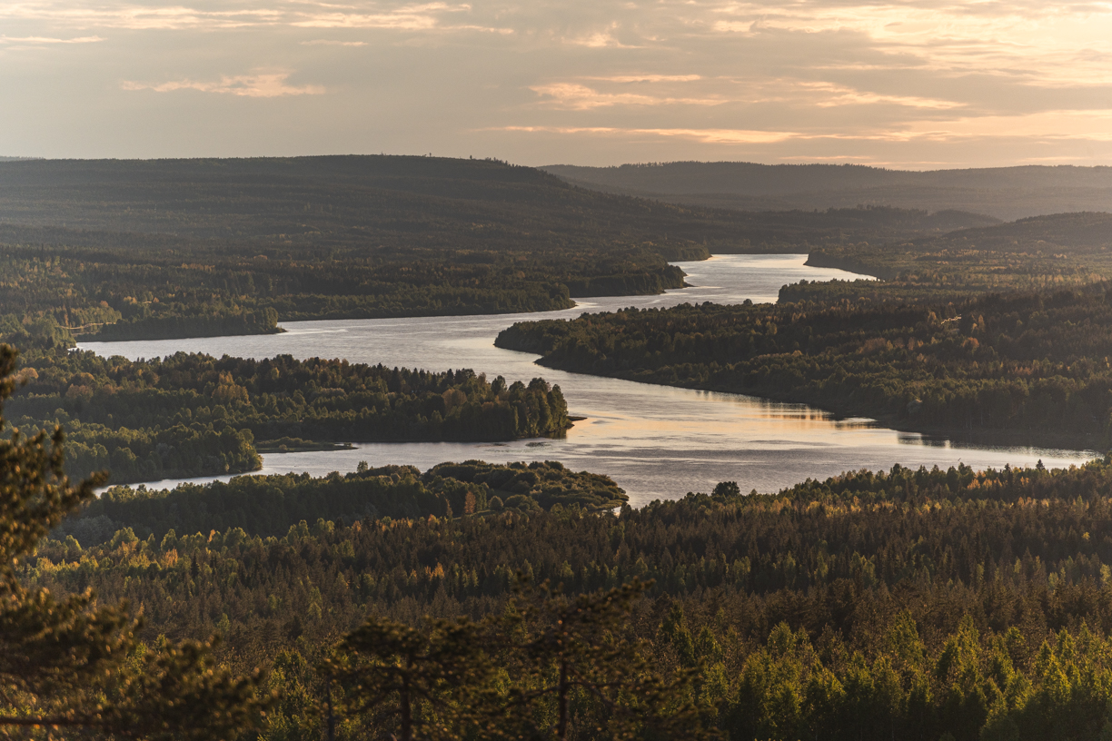 Rovaniemi Lapland Midnight Sun River Summer