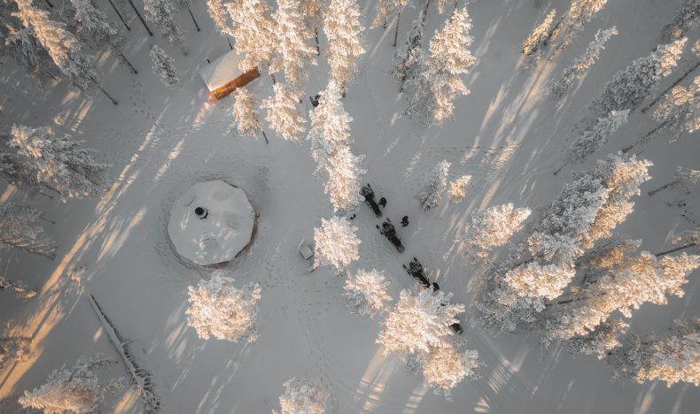 Electric Snowmobile Tour into the Wilderness – Morning