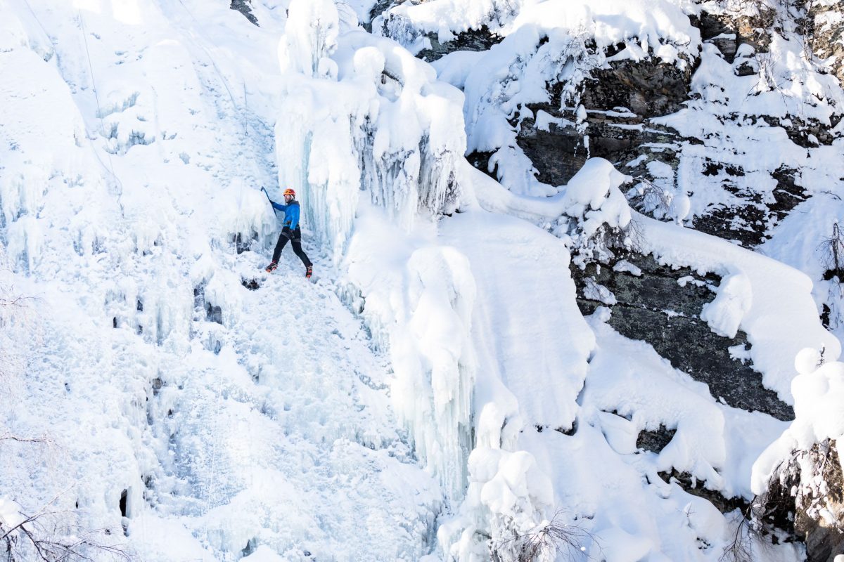 Ice wall in Pyhä-Luosto, Lapland